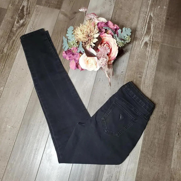 GUESS Los Angeles Power Curvy Mid Jean Size 25 Black NWOT - Picture 2 of 12